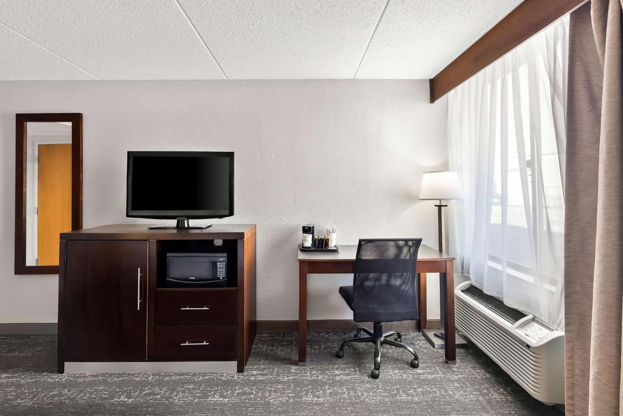 Best Western Luxbury Inn Fort Wayne Exterior foto