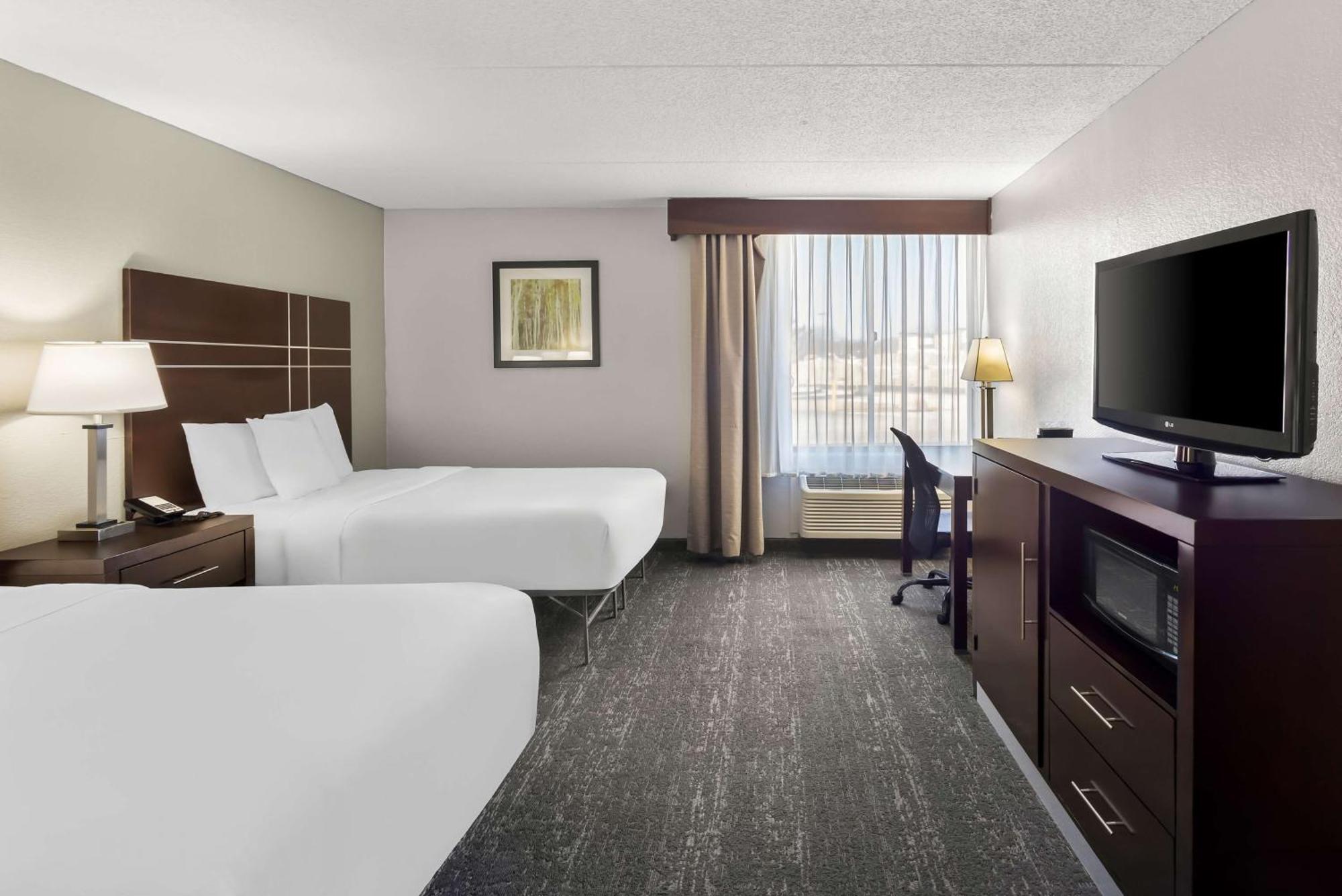 Best Western Luxbury Inn Fort Wayne Exterior foto